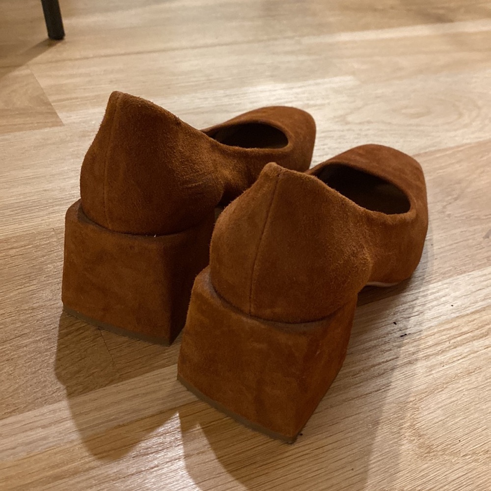 LOQ shoes